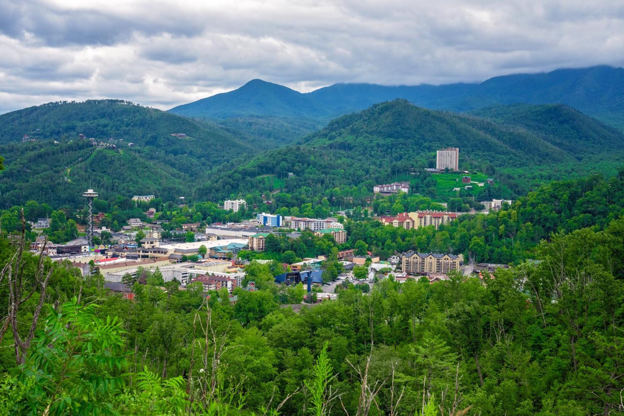 Вилла Sun Outdoors Pigeon Forge Севьервилл Экстерьер фото